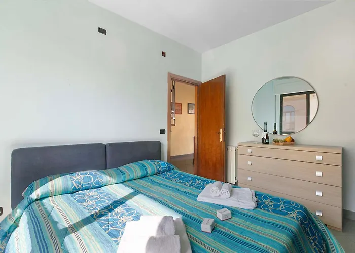 Mako - 800m From The - Happy Viareggio